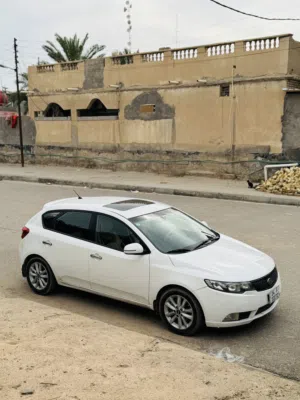 كيا سيراتو