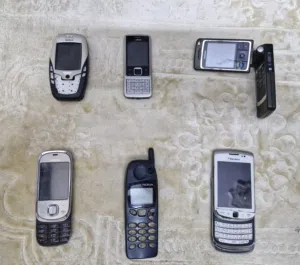 Vintage Phones Collection,Untested & unknown Condition no accessories,for parts or Collection only