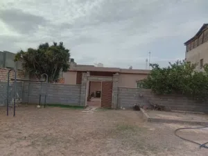 160 m2 3 Bedrooms Townhouse for Sale in Tripoli Ain Zara