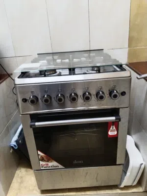 طباخة وفرن غاز أيكون غير مستعمل