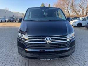 Used Volkswagen Caravelle in Ramallah and Al-Bireh