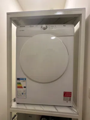 نشافه المانيه ماركة هوفر تخت كبير خشي امريكي مع الفرشه