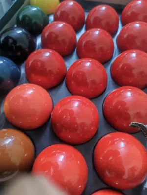aramith snooker balls, pool, 8ball, 9ball.