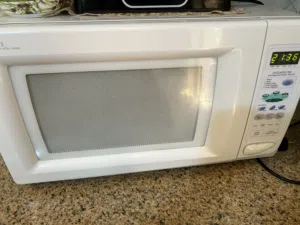 Daewoo 30+ Liters Microwave in Amman