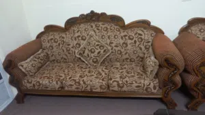 طقم كنب للبيع