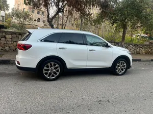 used-kia-sorento-in-ramallah-and-al-bireh