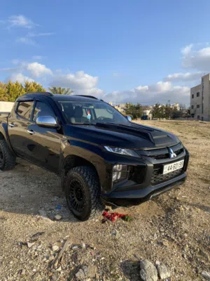 بكب L200 جير عادي 2021 للبيع
