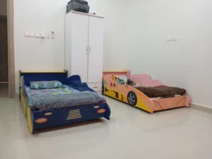 سرير اطفال مقاس 90 × 190 عدد 2