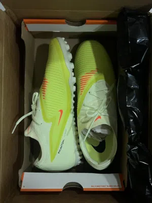 حذاء كورة قدم نايك / Football Nike