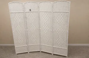 فاصل غرف/ بارتيشن