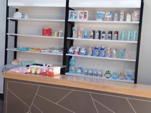 ديكور محل ملابس