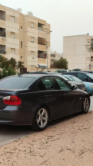 Used BMW 3 Series in Tripoli