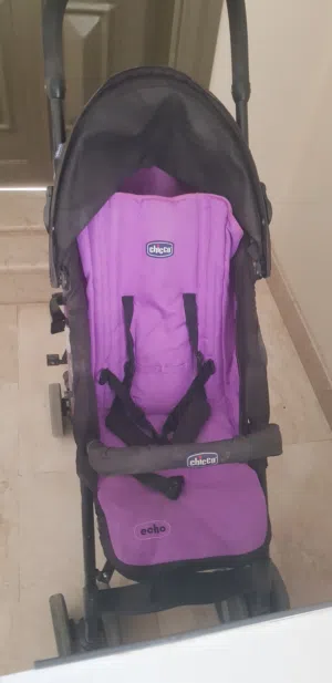 عربة أطفال شيكو