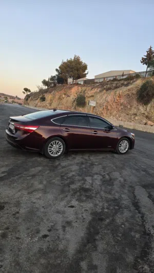 Used Toyota Avalon in Amman