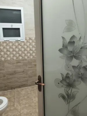 125 m2 3 Bedrooms Apartments for Rent in Muscat Amerat
