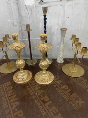 حوامل شموع للبيع