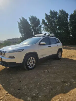 2016 Jeep Cherokee Sport SUV for Sale - GCC Specs, Excellent Condition
