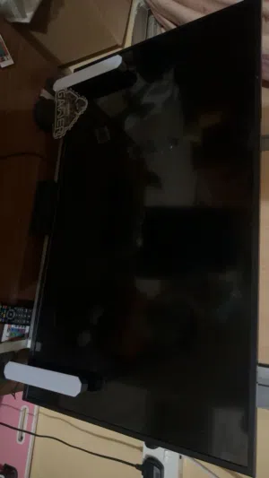 Toshiba Smart 42 inch TV in Ajman