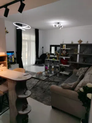 Fully Renovated 760 SQFT Studio  Balcony  Premium Amenities  Excellent Investment Opportunity