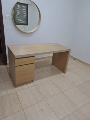 مكتب مستعمل