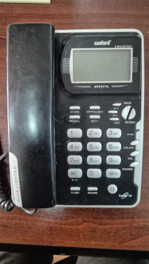 لبيع هاتف أرضي من شركة Sanford (موديل SF307TL)،/ Sanford Landline Phone (Model: SF307TL)