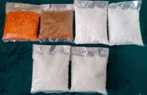 6 New Packets of 100g to 200g Beads and 6 Jute Open-Weave Multipurpose Pieces