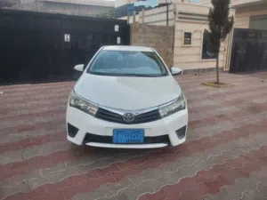 كورلا موديل 2015 خليجي مكينه 16 جير تماتيك دخل بيج فريمات كهرباء بضاعه قمري مجمرك مرتين جاهز