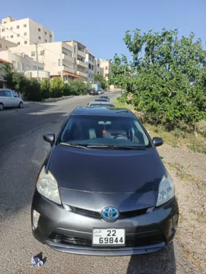 Used Toyota Prius in Amman