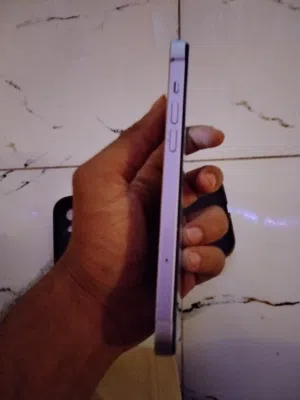 Apple iPhone 14 Plus 256 GB in Basra