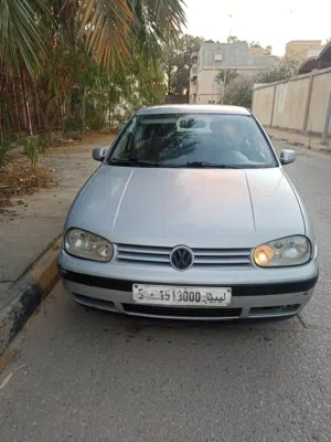 Used Volkswagen Golf in Tripoli