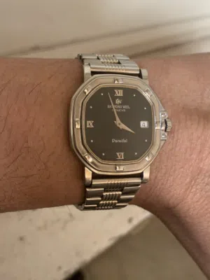 أناقة سويسرية بتوقيع Raymond Weil