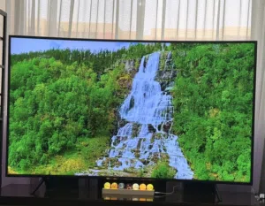 For Sale Samsung Curved TV 4K 65”