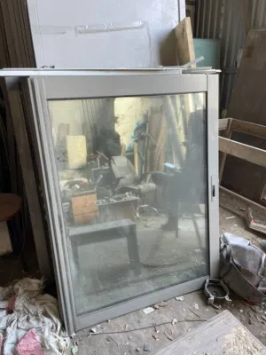 زحاج شباك المنيوم دبل منزل مترين في 130 بحالة ممتازة