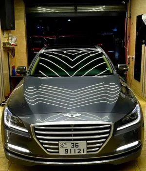 HYUNDAI GENESIS