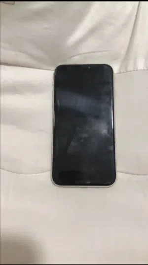 Apple iPhone 11 128 GB in Al Batinah