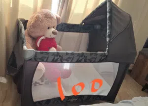 سرير للبيع