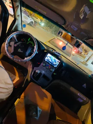 سلام عليكم سيارة نوع Starbucks موديل 2000