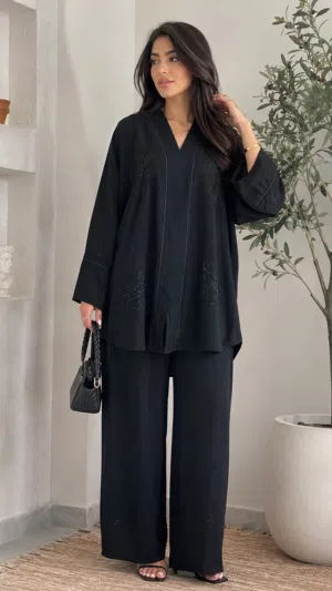 ملابس نسائية