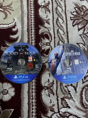 God of war and spider man