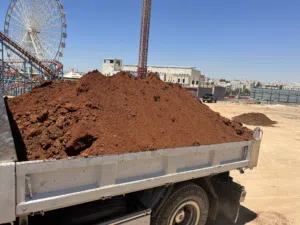 تراب احمر زراعي ( تربه زراعيه حمراء نخب اول .