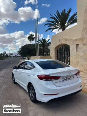 Used Hyundai Avante in Amman