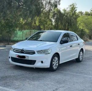 CITROEN C ELYSEE MODEL 2015 KM 35000 ONLY