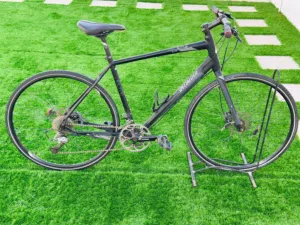 Sirruss elite specialised bike  دراجة هوائية من الفئة المتميزة إقراء الوصف