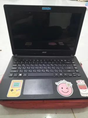 لابتوب ايسر نظيف