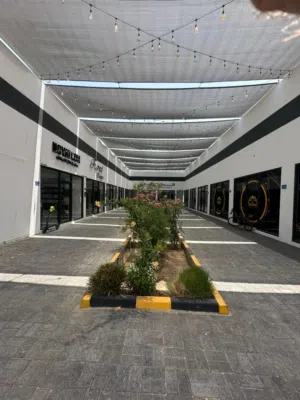Shops for Rent in Maabela South – Commercial Center/محلات للإيجار في المعبيلة الجنوبية – داخل مركز ت