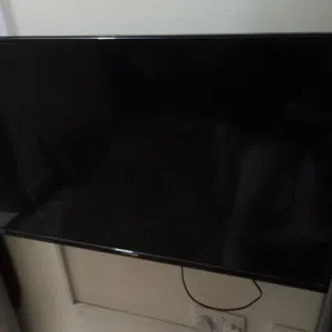 Aftron SmartTv with backlight problem for Sale