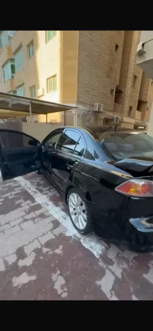 Used Mitsubishi Lancer in Al Ahmadi