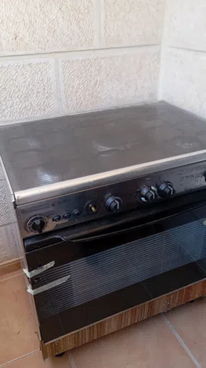غاز مستعمل  ماركة :tecnogas  الحجم 80 سم