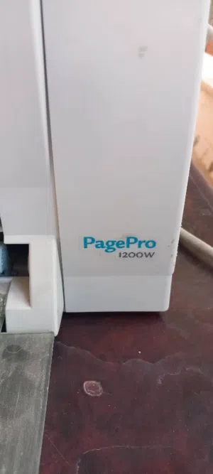 كونيكا مينولتا (Konica Minolta).