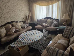 طقم كنب صالون ضيوف فاخر من ميداس + فاير بلايس كهربائي